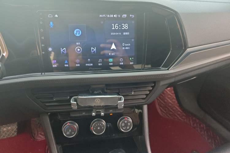 Used Volkswagen Sagitar 2019 200TSI DSG Comfort Version China VI Standard Audio And AC Panel