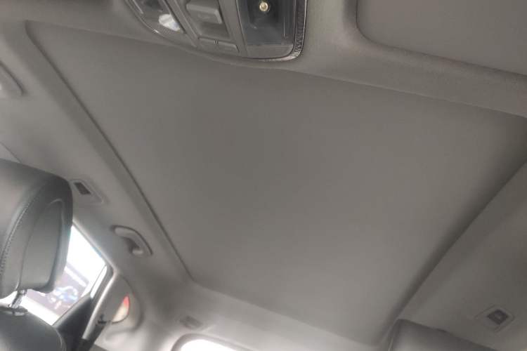 Used Hyundai Tucson 2018 1.6T Dual-Clutch Two-Wheel Drive 15th Anniversary Special Edition
