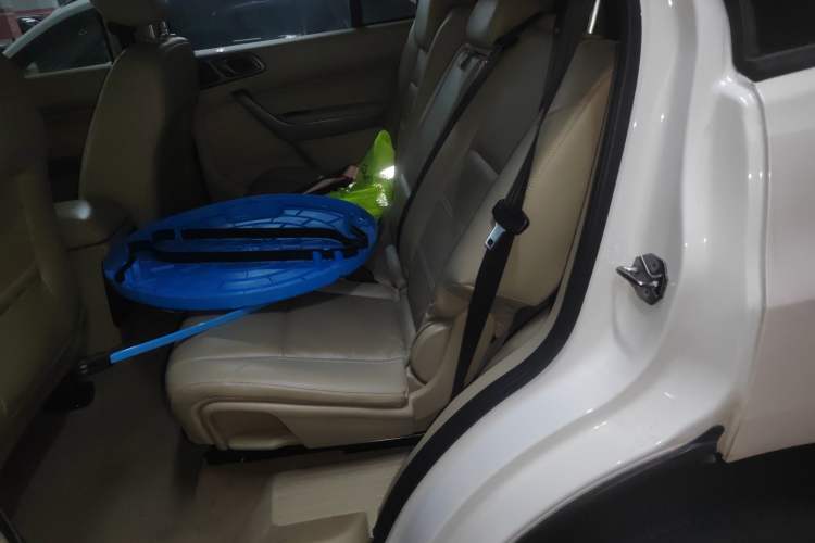 Used Ford Everest 2016 2.2T Diesel Manual 4x4 Luxury Edition
