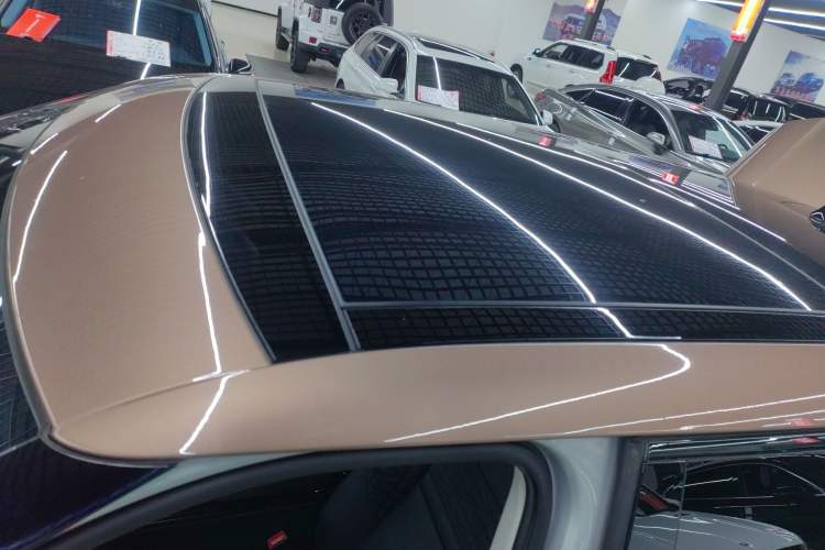 Used Land Rover Range Rover Evoque 2023 Aurora L 249 PS Collins Antique Bronze Special Edition