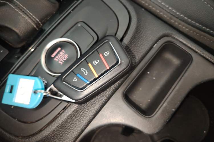 Used Qoros 5 2018 Revised Version 1.6T Automatic Leading Edition