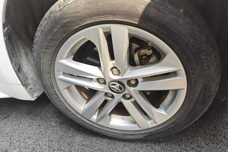 Used Toyota Levin 2022 Dual-Motor 1.8H E-CVT Leading Edition Right Front Wheel Hub