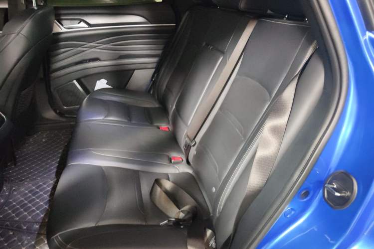 Used Dongfeng Fengon ix5 2019 220T CVT Zhiyue Trim China V Emission Standard Left Rear Seat