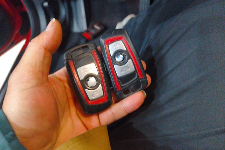 Used BMW 4 Series 2014 420i Convertible Sports Design Package Vehicle Key