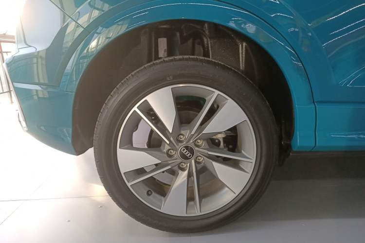 Used Audi Q2L 2025 35 TFSI Fashion Dynamic Edition