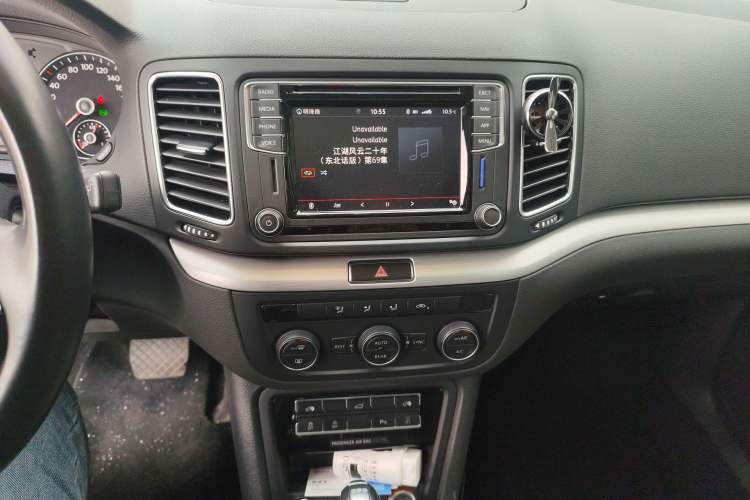 Used Volkswagen Sharan 2018 Revised Version 380TSI Comfort Edition 7-Seater
