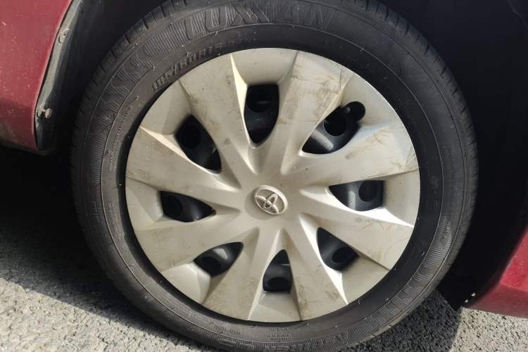 Used Toyota Vios 2017 1.5L CVT Innovation Edition Right Front Wheel Hub