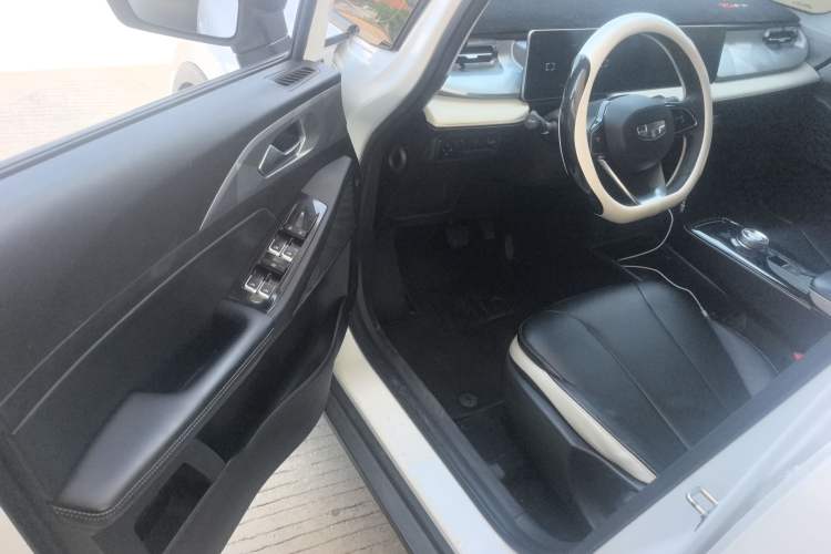 Used Geometry E Firefly 2023 320KM Cute & Handsome Tiger 5 Seats
