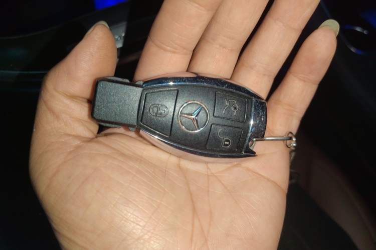 Used Mercedes-Benz S-Class 2014 S 400 L Prestige Edition Vehicle Key