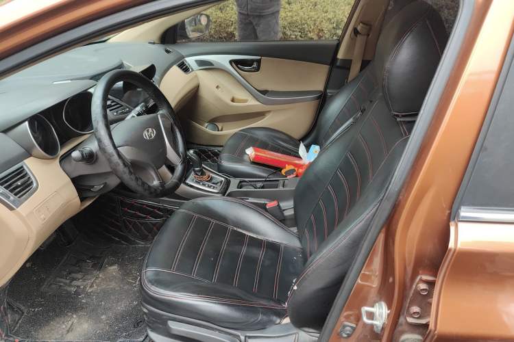 Used Hyundai Elantra (5th Generation / Langdong) 2013 1.6L Automatic Leading Model