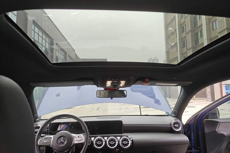 Used Mercedes-Benz A-Class 2020 Restyled A 200 L Sport Sedan Fashion Version
