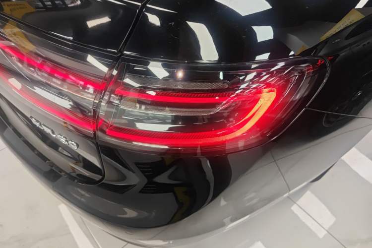 Used Hima Stelato S9 2025 Extended-Range Max Exterior 3