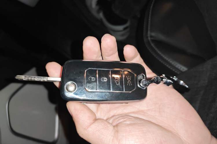 Used Jeep Compass 2017 200T Automatic Comfort Edition