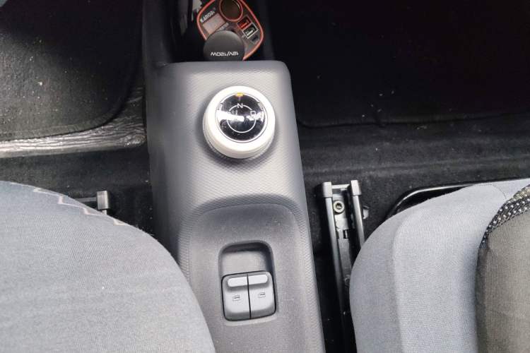 Used Wuling Zhiguang New Energy 2025 Model 305km Ambitious Edition Gear Lever