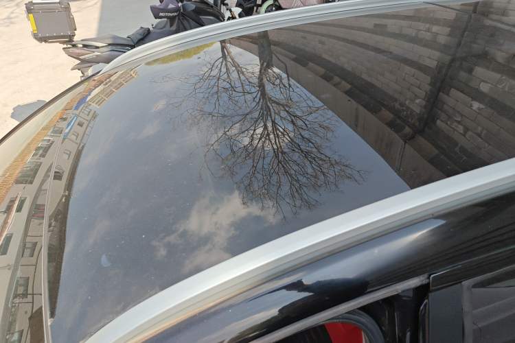 Used BYD e2 2021 Deluxe Model Roof