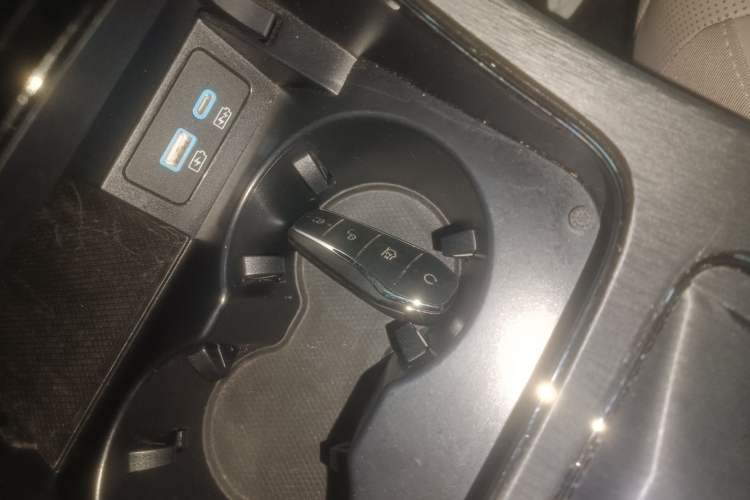 Used BYD Han 2025 DM-i Smart Drive 125KM Elite Model
