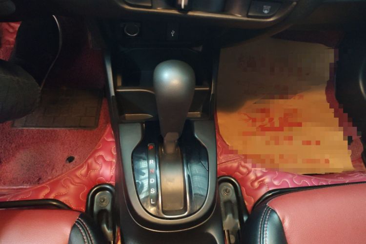 Used Honda Fit 2018 1.5L CVT Comfort Sunroof Version