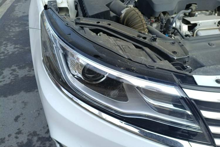 Used Roewe i6 2019 PLUS 20T TST 4G Connected Flagship Superb Edition
