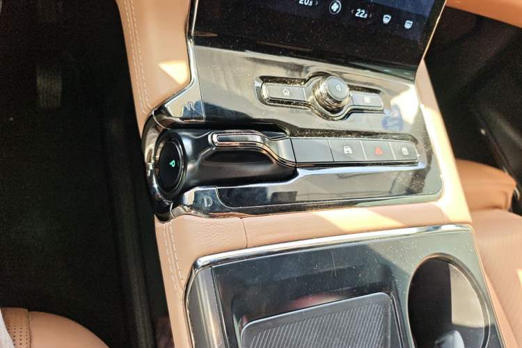 Used Nio ES8 2020 415 km Range 6-Seater Version
