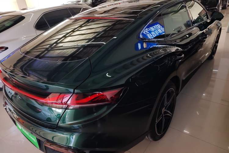 Used MG 7 2023 2.0T Automatic Trophy+ Ignition Glory Edition
