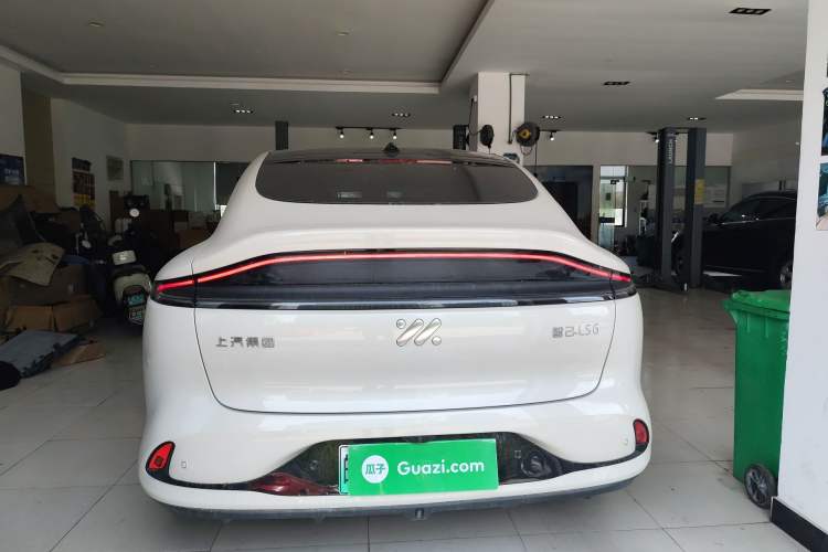 Used IM LS6 2023 Max Standard Edition
