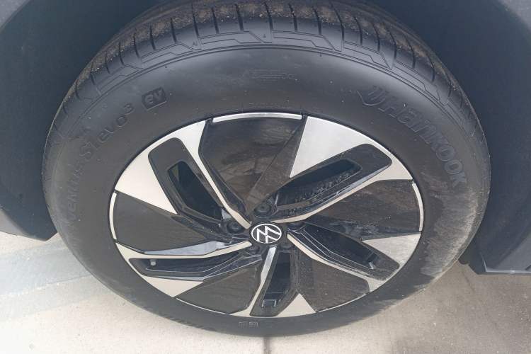 Used Volkswagen ID.4 CROZZ 2025 Pure Edition
