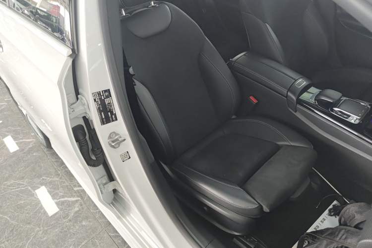 Used Mercedes-Benz A-Class 2020 A 200 L Sport Sedan Right Front Seat