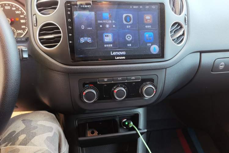 Used Volkswagen Tiguan 2013 1.8TSI Automatic Two-Wheel Drive Trend Edition Audio And AC Panel