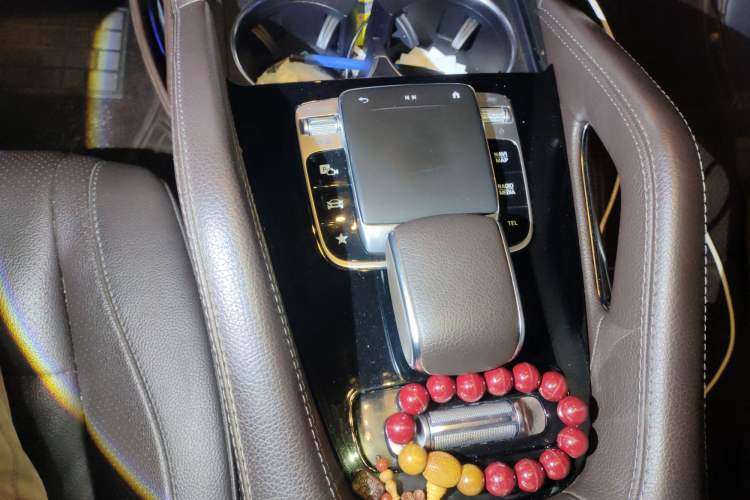 Used Mercedes-Benz GLE 2020 Facelifted GLE 450 4MATIC Stylish Edition Gear Lever