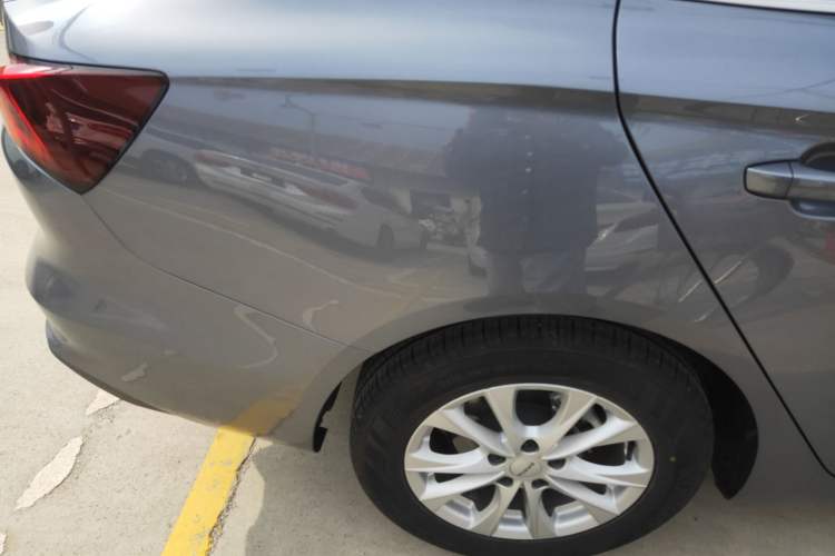 Used Roewe i5 2023 1.5L CVT Luxury Edition
