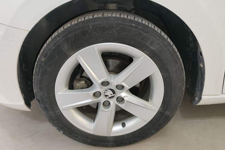 Used Skoda Fabia 2017 1.4L Automatic Car Enjoy Edition