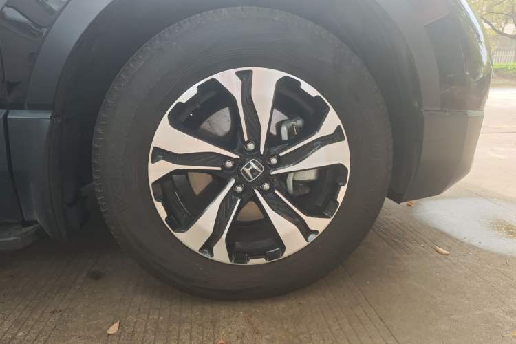 Used Honda CR-V 2021 240TURBO CVT 2WD Comfort Version Right Front Wheel Hub