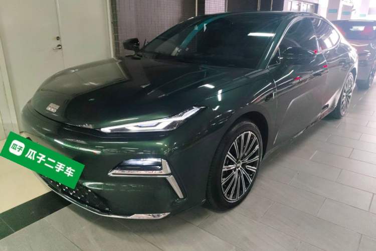 Used Geely Galaxy 8 2025 130km EM-i Flagship Edition