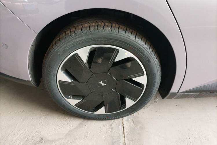 Used XPeng MONA M03 2025 600 with Ultra-Long Range Max Right Rear Wheel Hub