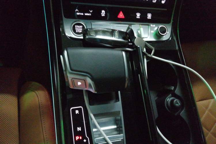 Used Audi A8 2024 A8L 50 TFSI quattro Prestige Edition Gear Lever