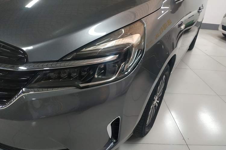 Used Buick GL8 2020 Land Business Class 652T Luxury Model
