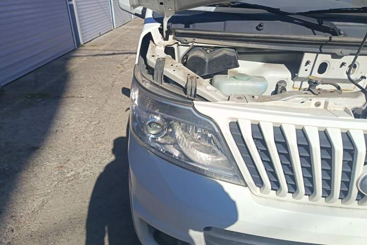 Used CHANGAN KAICHENG Ruixing M60 2020 1.5L Base Version China VI Standard 2-Seater Van with DAM15KR Engine Right Front Headlight