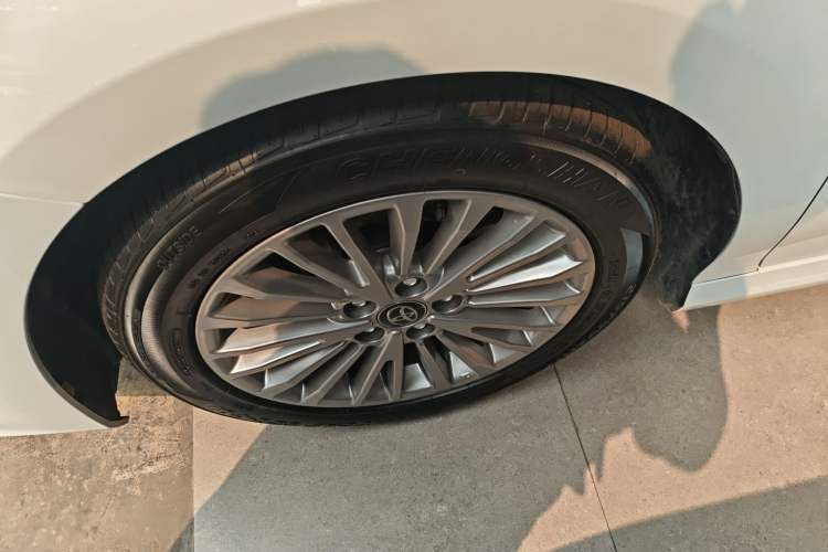 Used Toyota Camry 2024 Dual-Motor 2.0 HGVP Luxury Edition Left Front Wheel Hub