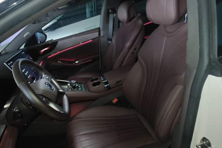 Used Denza Z9GT 2024 1100 Four-Wheel Drive Ultra Version Left Front Seat