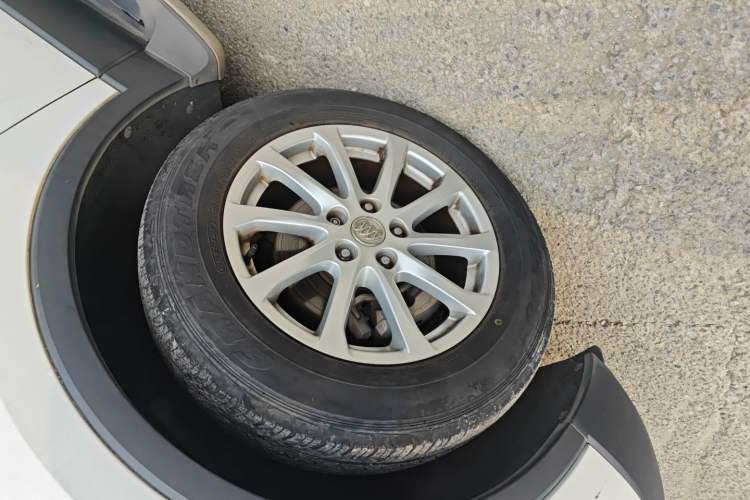 Used Buick Envision 2016 20T Two-Wheel-Drive Elite Model
