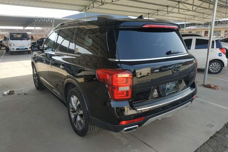 Used GAC Trumpchi GS8 2017 320T Two-Wheel Drive Luxury Smart Connectivity Version (7 Seats)