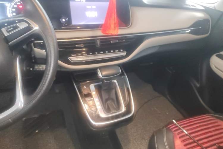 Used GAC Trumpchi M6 2019 270T DCT Elite Edition (7-seater) China VI Audio And AC Panel