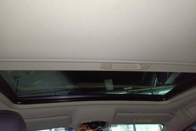 Used Peugeot 508 2015 2.0L Automatic ZhiZhen Edition Headliner