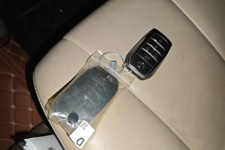 Used Toyota Previa 2012 2.4L 7-Seater Luxury Edition
