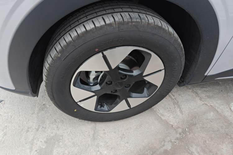 Used Geely Galaxy Geome 2025 UP 410km Exploration Edition