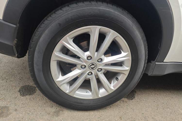 Used Dongfeng Fengon 580 2021 Revised ☆ Star Edition 1.8L Manual Elite Version