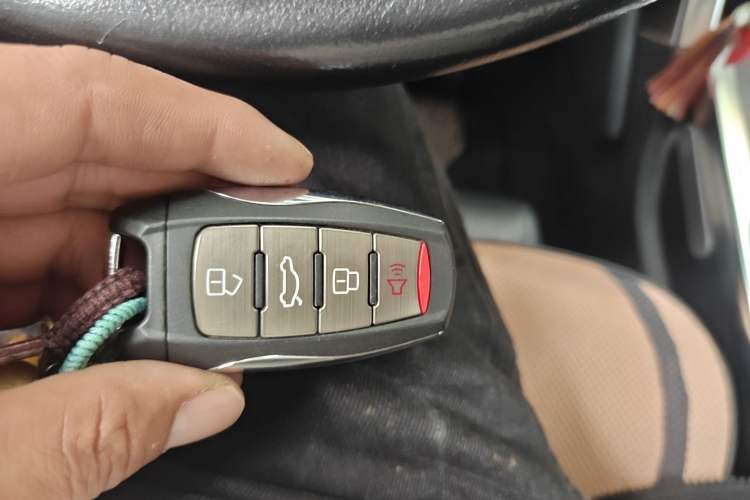 Used Haval H7 2016 Blue-Label H7 2.0T Automatic Luxury Model