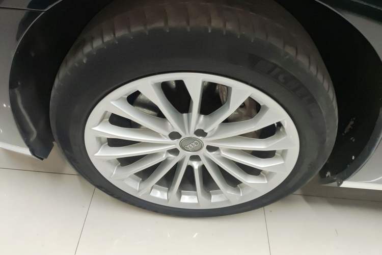 Used Audi A8 2019 Plus A8L 50 TFSI quattro Comfort Model