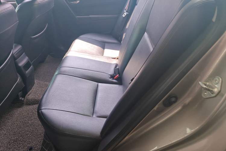 Used Toyota Corolla 2017 Revised Version 1.2T S-CVT GL
