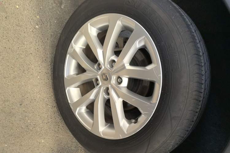 Used Renault Kadjar 2017 2.0L Two-Wheel Drive Fashion Edition